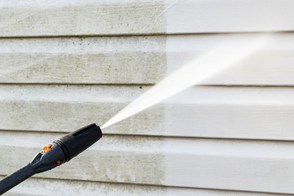House Exterior Cleaning in Easley