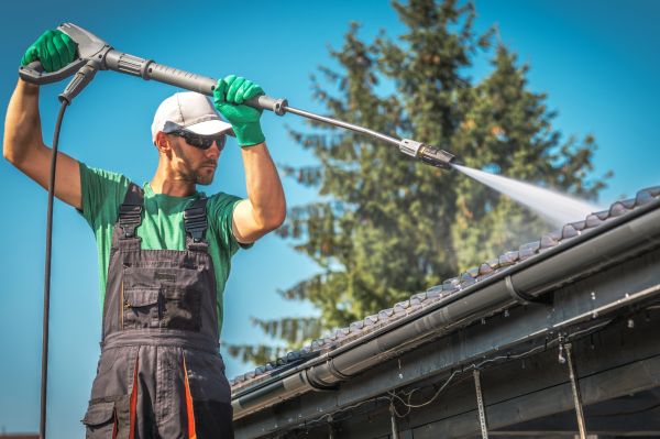 Cost of Gutter Washing in Easley