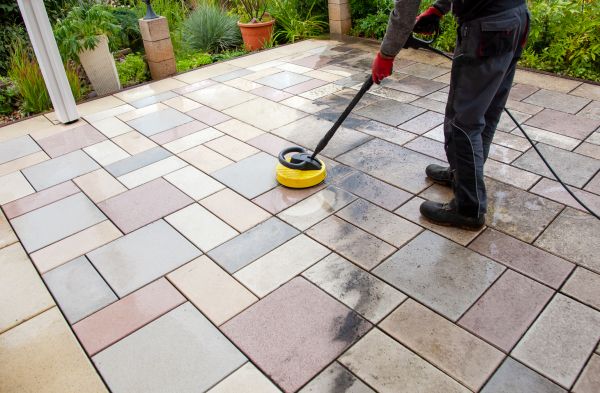 Cost of Patio Washing in Easley
