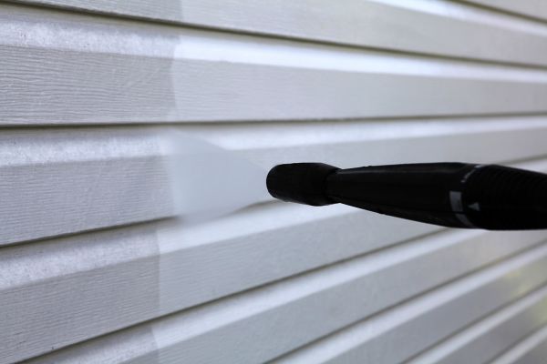 Cost of Condo Siding Power Washing in Easley
