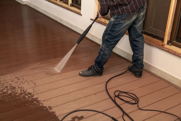 Veranda Cleaning in Easley