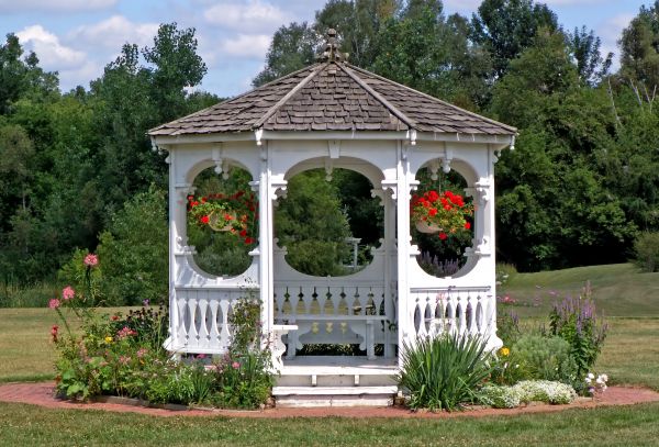 Cost of Gazebo Cleaning in Easley