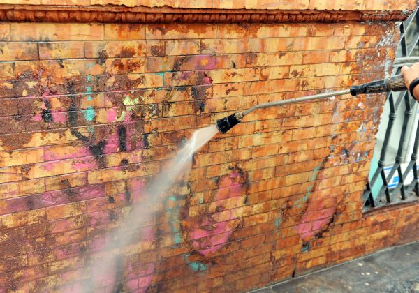 Brick Graffiti Cleaning in Easley